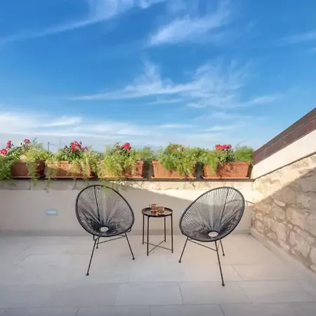 Apartament Villa Cipriano *